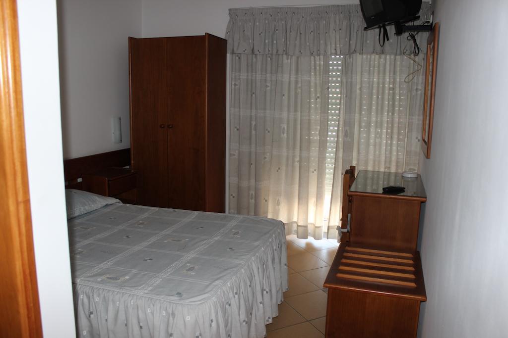 Dom Fernando I Hotel Loule Bilik gambar